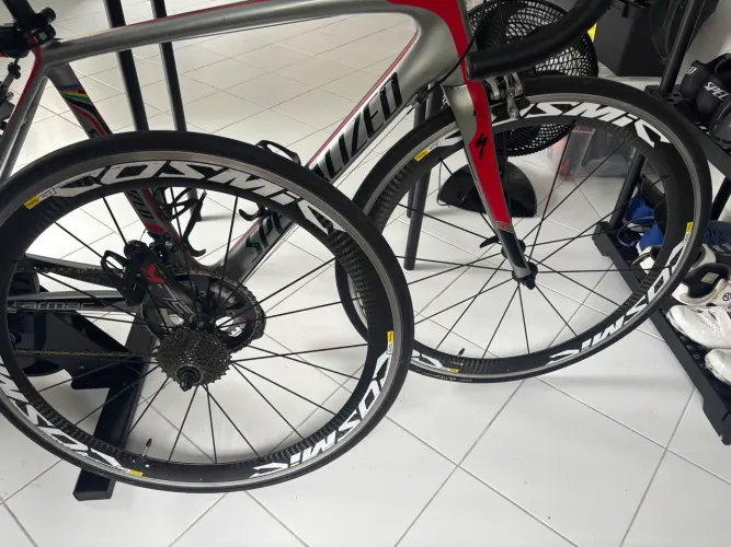 Roda Carbono Mavic