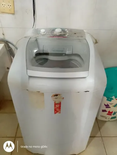 Máquina de lavar com defeito