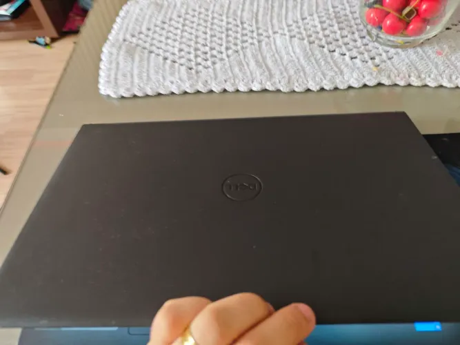 Notebook Dell 12* geração