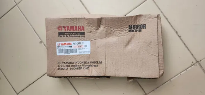 Retrovisor lado esquerdo nmax