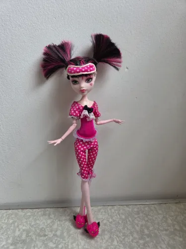 Draculaura Dead Tired - Monster high