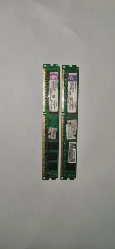 Memoria Kingston ddr3, 1333 2x8=16 gigas.