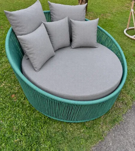 Chaise em corda náutica