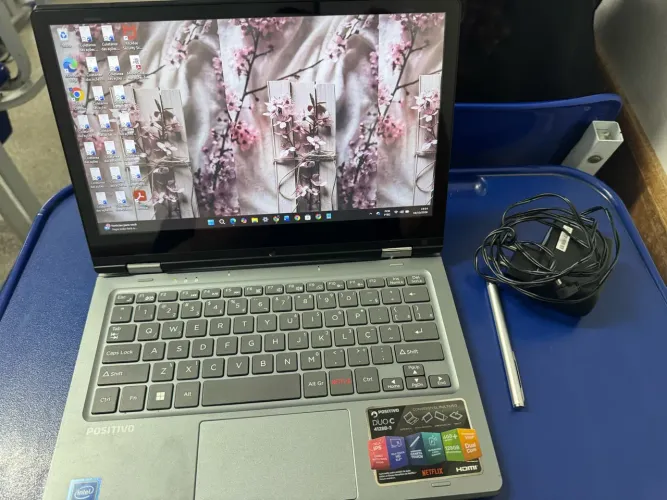 Notebook Positivo Duo C 2 em 1 Touchscreen + Caneta + Carregador e Capa