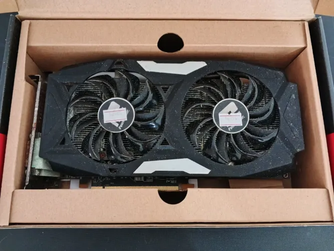 Vendo placa de vídeo com defeito