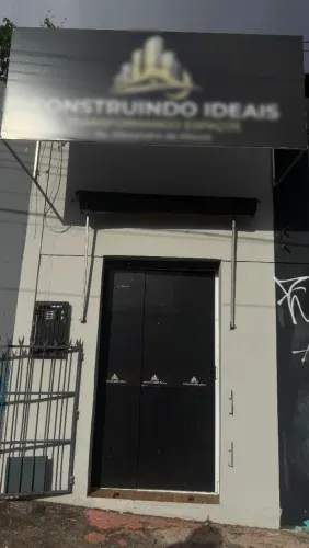 Sala Comercial no Centro Próx. Ao INSS Com Ar Condicionado e Placa Inclusos!