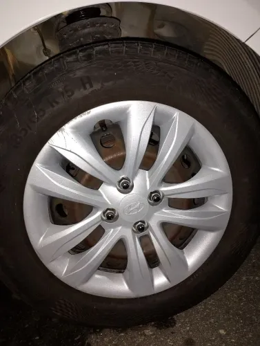 *Calota Hyundai*