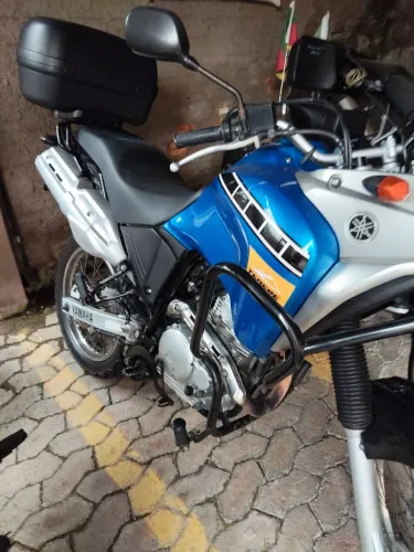 Tenere 250