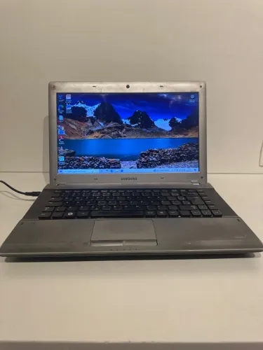 Notebook Samsung RV411 - Funcionando - Com Carregador