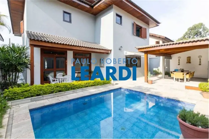 CASA ASSOBRADADA - CITY AMÉRICA - SP