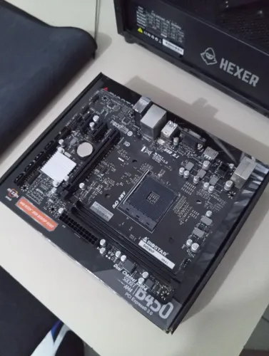 Placa mãe Biostar B450MHP