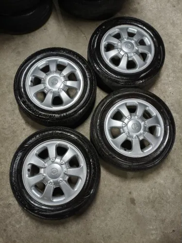 Rodas aro 14 Originais GM liga leve