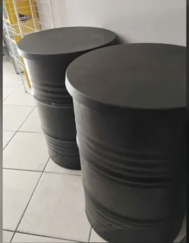 Vendo latão mesa. Não entrego