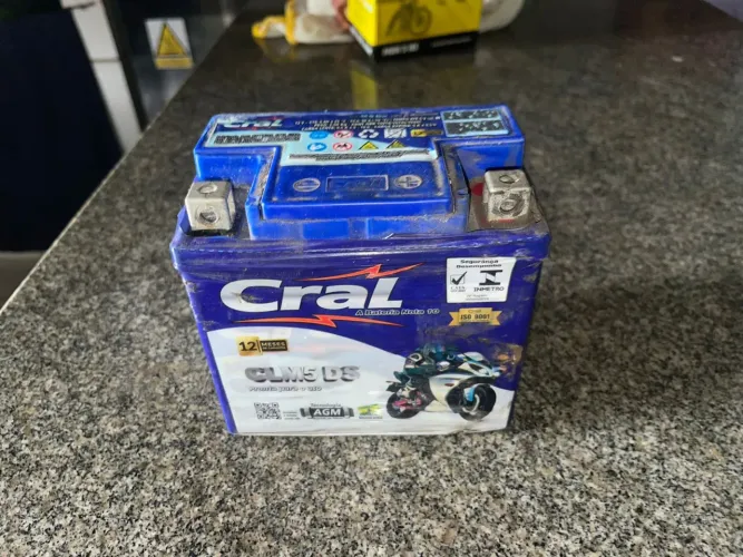 Bateria de carro marca coral