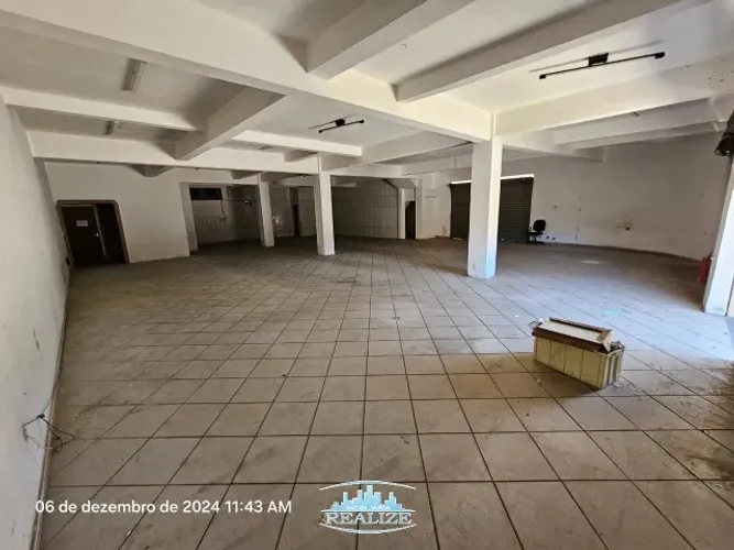 Código 4802 - Vende loja no bairro Veneza, com aproximadamente 277,15 m² , com escritório