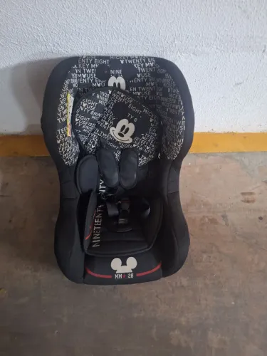Cadeirinha de bebê do Mickey - 100,00