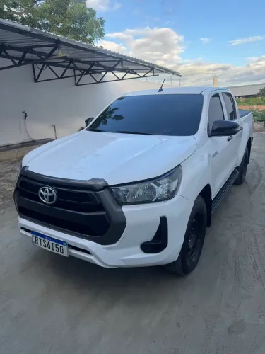 Toyota Hilux CD 4X4 2.8 Diesel Mec. 2022
