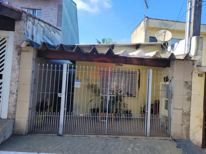 Casa à venda na Vila Ré, São Paulo | 02 dormitórios e espaços amplos!