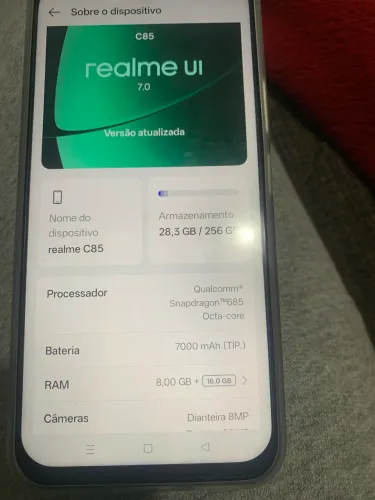 Cel Realme UI c85