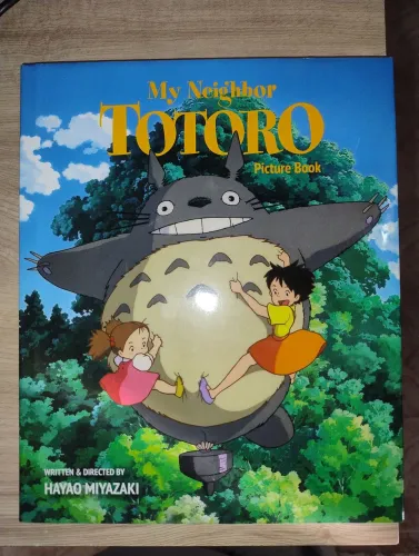 My Neighbor Totoro. Picture Book. LIVRO NOVO!!