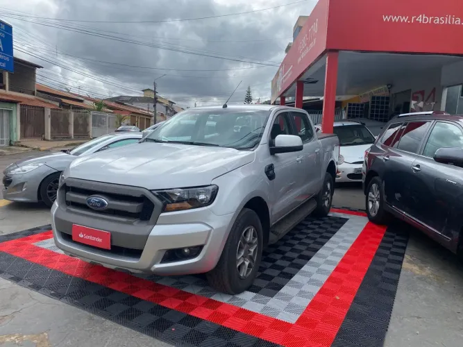 Ford Ranger XLS 2.2 Diesel 4x4 2017. Muito Novo Revisada!