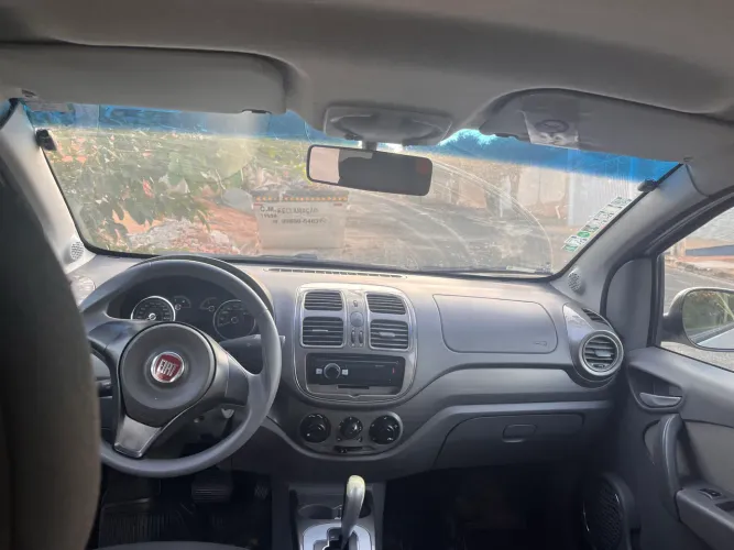 Fiat Grand Siena Essence Dual. 1.6 Flex 16V 2014