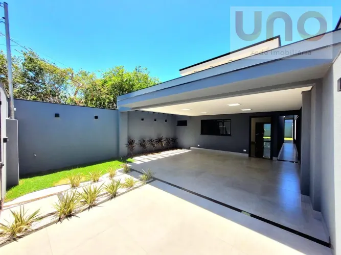 Casa em Rita Vieira 3 quartos - Campo Grande