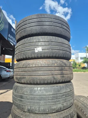 Jogo de pneus 185/60/15 Dunlop