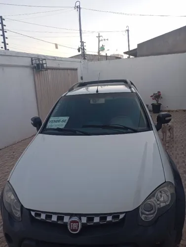 Fiat Strada Adventure1.8/ 1.8 Locker Flex CD 2013