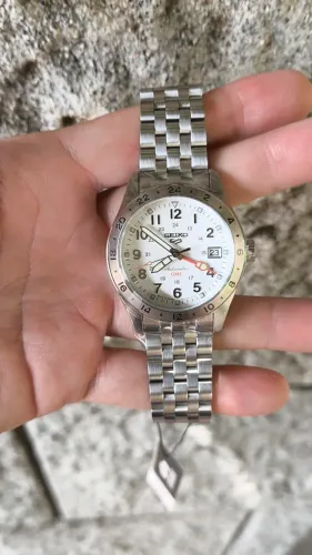 Seiko GMT Polar