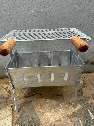 Churrasqueira de alumínio 