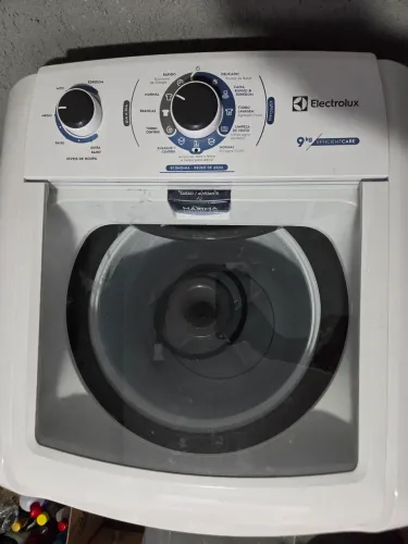 Máquina de Lavar - Electrolux- 9kg