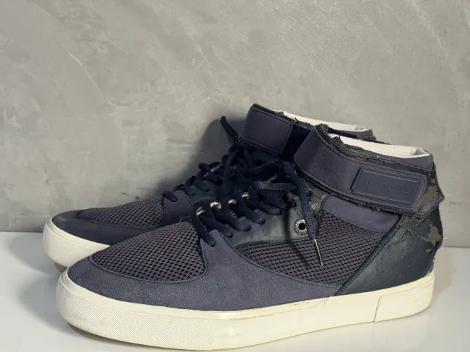 Tênis Armani 44 ( leia)