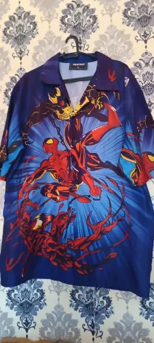 Camisa azul estampa homem aranha Tam M