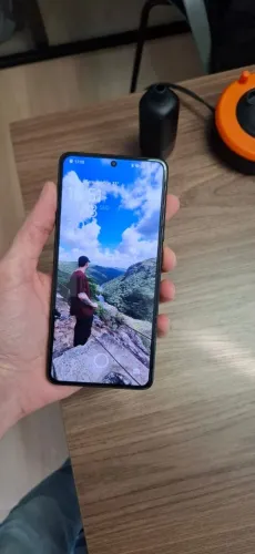 Xiaomi Poco X7 Pro | 12GB de memoria RAM, 512GB de armazenamento interno, bateria de 6500