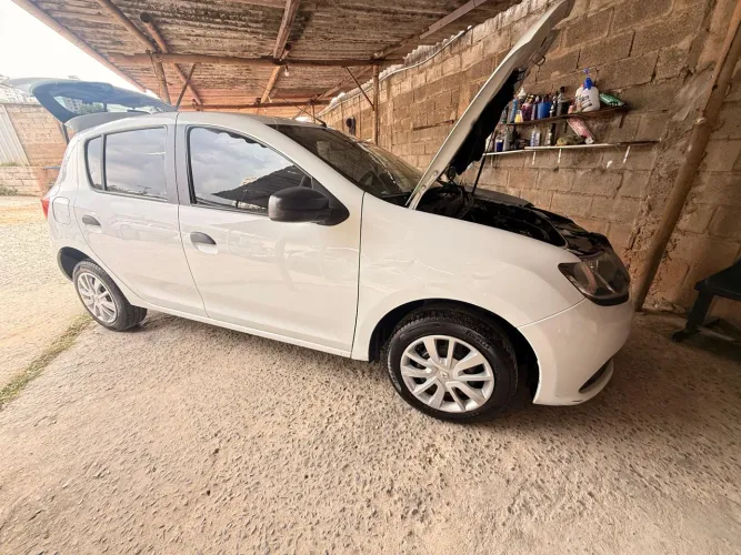 Renault Sandero Authentique Flex 1.0 12V 5P 2018