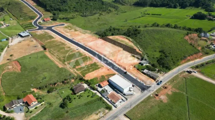 Lotes com financiamento direto com a loteadora, no Loteamento Vento Terral, no bairro Sant