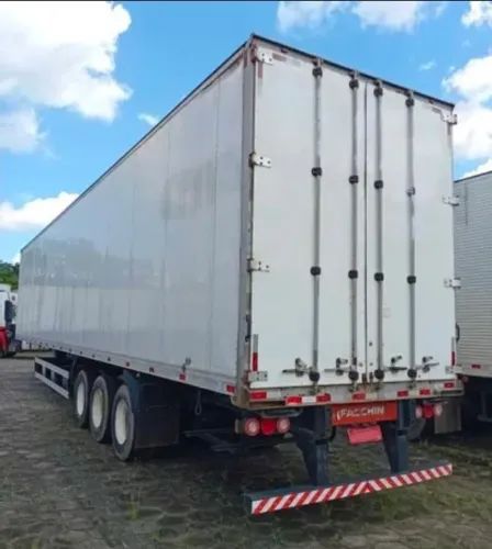 Carreta Disponível " ALUGUEL "