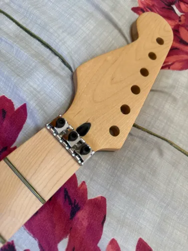 Braço de Maple tipo C padrão fender NOVO