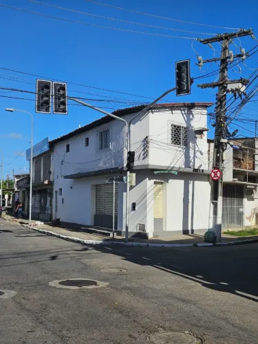 IMOVEL COMERCIAL/ RESIDENCIAL NO CENTRO DA CIDADE