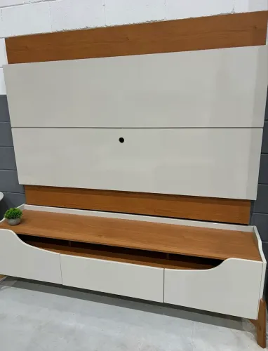 Rack com Painel MDF NOVO