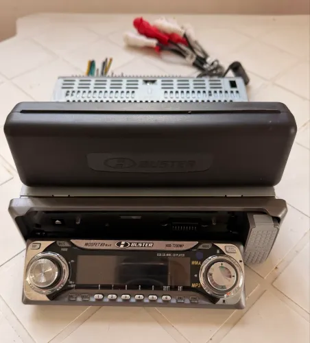Aparelho Automotivo B. Buster HBD-7200MP