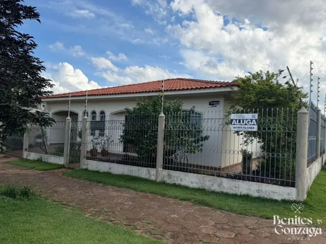 Locação: Imóvel Comercial na Av. Euclides da Cunha, Zona 5 Espaço Versátil em Área Nobre