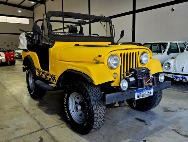 Willys Overland Jeep 2.6 12V Gasolina 2P 1962