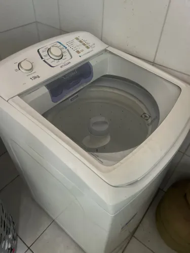 Máquina de lavar eletrolux