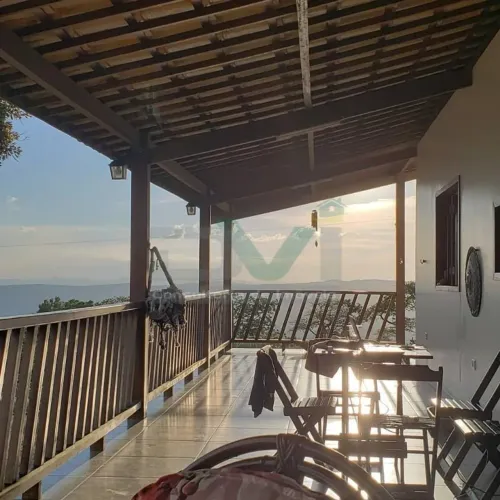 CASA 4 QTS - 3 SUÍTES - 250 M² - SERRA NEGRA