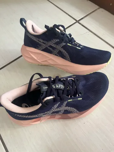 Tenis ASICS NOVABLAST 5