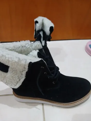 Bota coturno preta - tamanho 38