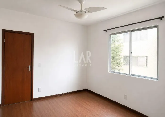 Apartamento de 75m² á venda com 3 quartos, 2 banheiros, 1 suíte e 1 vaga no bairro Nova Gr