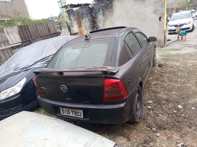 Chevrolet Astra GSI 2.0 16V 136cv Hatchback 5P 2004